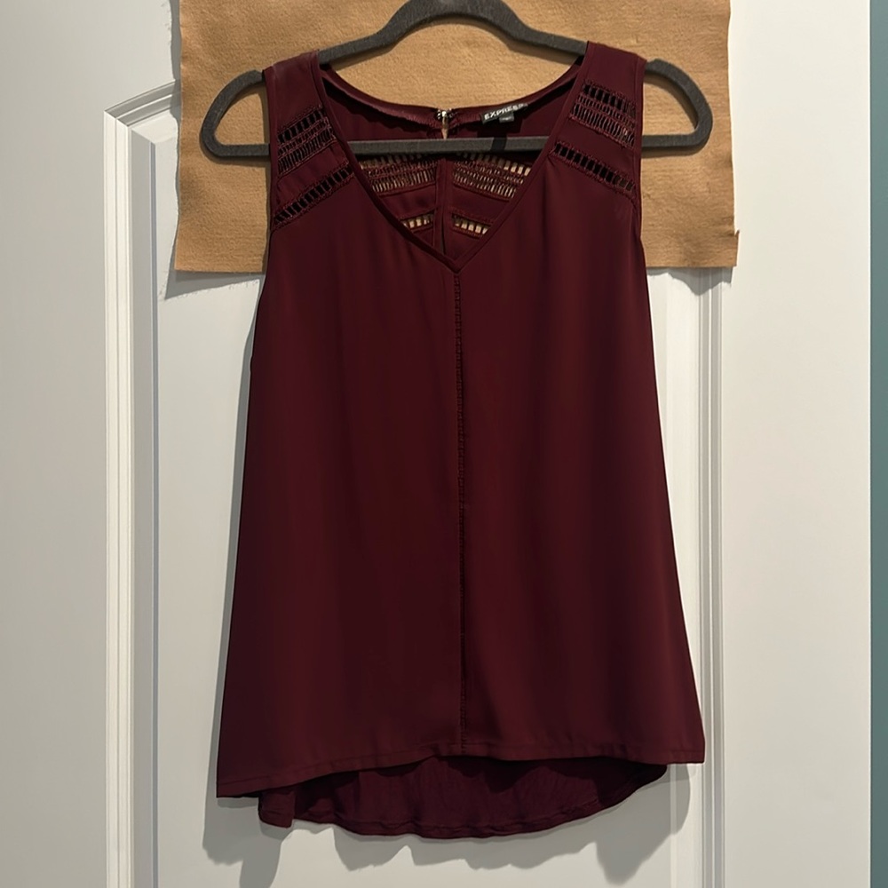 Express Crochet Detail Tank - Medium